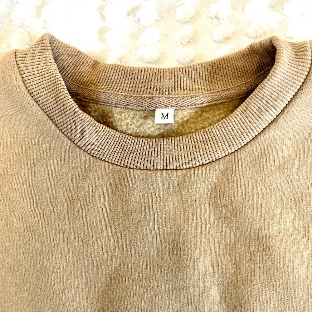 Tan Hamster Sweatshirt Size M - Picture 4 of 9